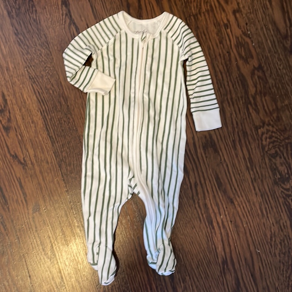 NWOT Pehr Organic Cotton Footed Pajamas